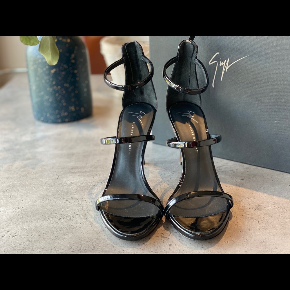 Giuseppe Zanotti Harmony